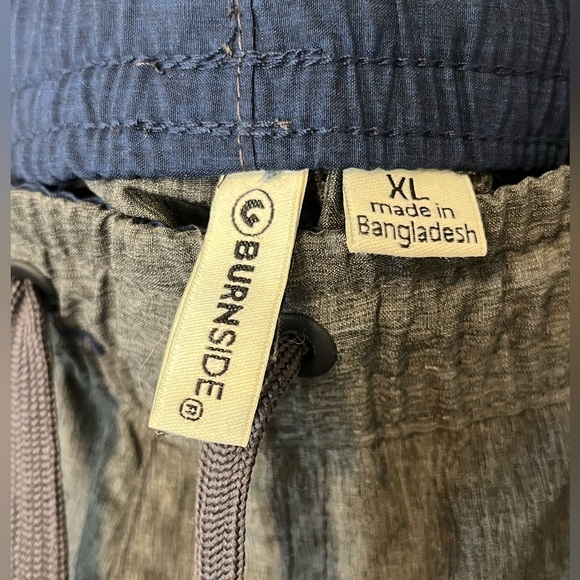 Burnside Gray Casual Shorts Men’s Sz XL, Beach/Summer/Casual wear - Picture 3 of 3